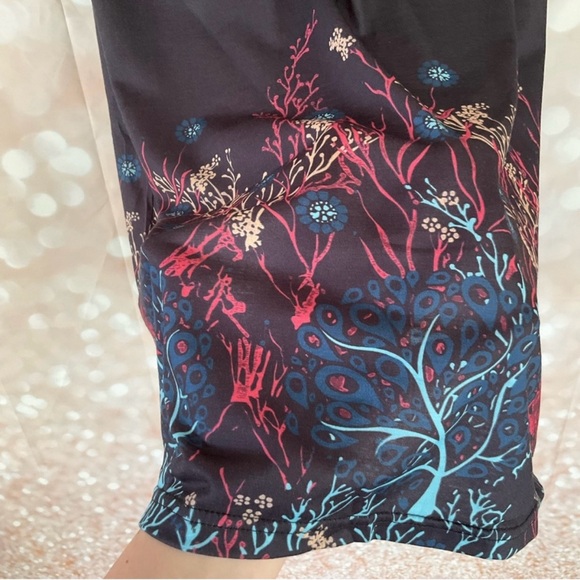 Sheilay Black Dress with Coral Print - Picture 5 of 6